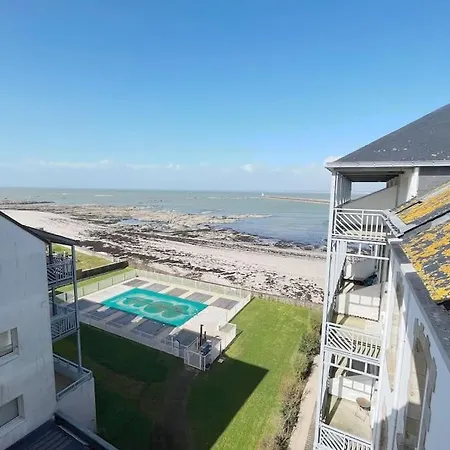 Apartment Le 307 : Face A L'ocean Avec Piscine, Acces Le Croisic