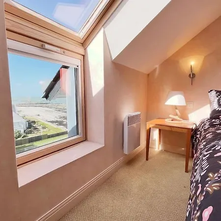 Le 307 : Face A L'ocean Avec Piscine, Acces