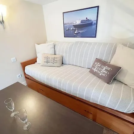 Le 307 : Face A L'ocean Avec Piscine, Acces Apartment